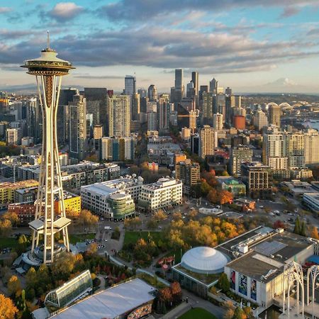 King Bed + Studio! Free Parking, Patio, Wfh Space! Seattle Eksteriør billede